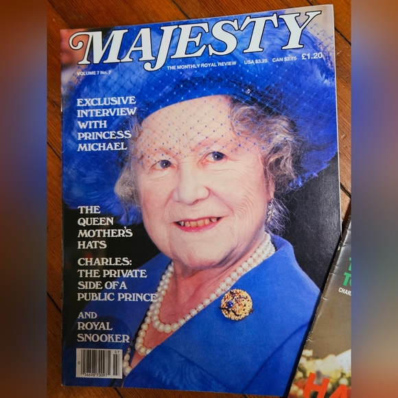 Queen Mother Majesty Magazines - Picture 5 of 5